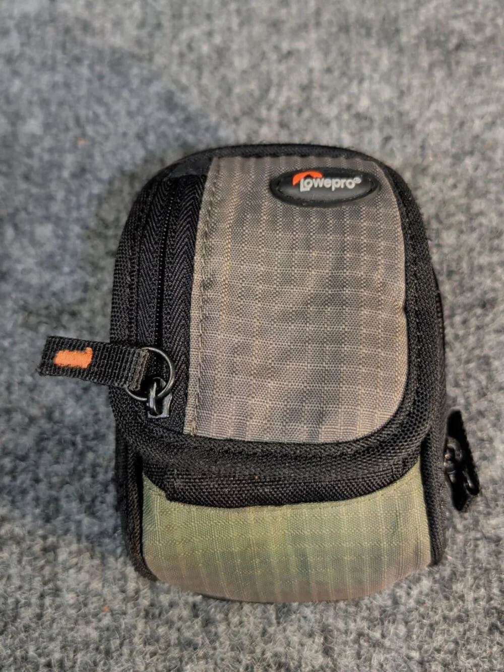 Lowepro Ridge 10 Camera Case Black Grey Ripstop Compact Digital Pouch Belt Loop